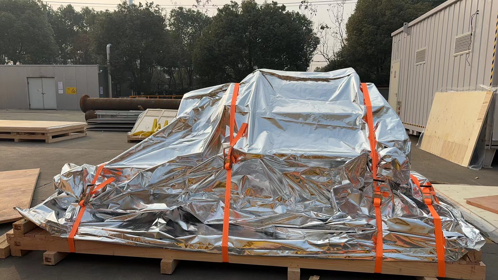 木包裝箱為何會變色？